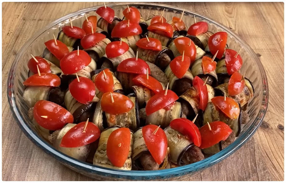 Köfteli Patlıcan Sarma Tarifi