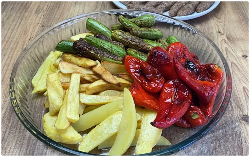 Fırında Sebzeli Köfte Tarifi