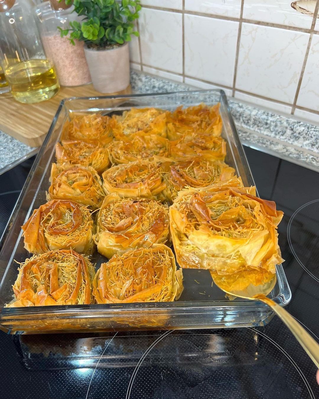 Porsiyonluk Kadayıflı Gül Baklava