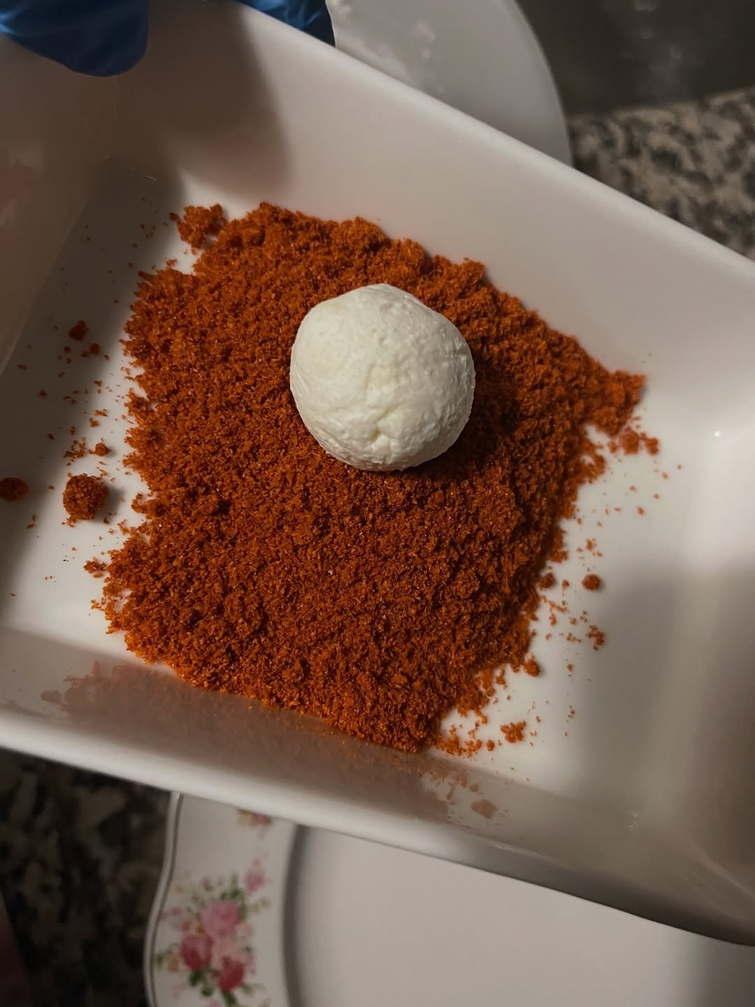 Renkli Baharatlı Peynir Topları